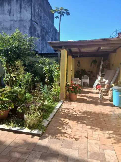Foto 6 de Casa com 2 quartos à venda, 250m2 em Itanhaem - SP