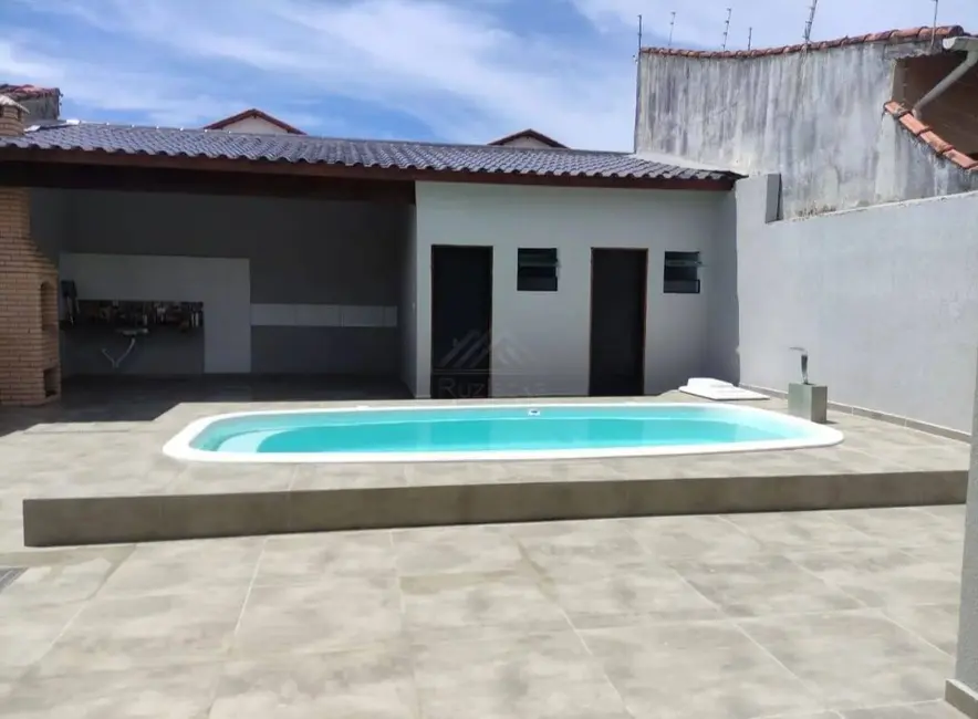 Foto 3 de Casa com 3 quartos à venda, 355m2 em Itanhaem - SP