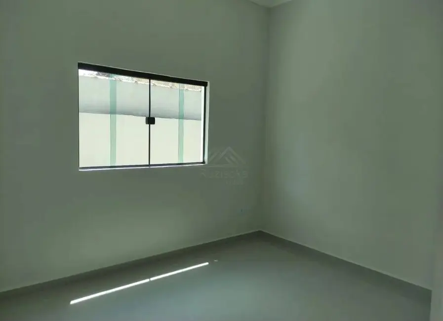 Foto 9 de Casa com 3 quartos à venda, 355m2 em Itanhaem - SP