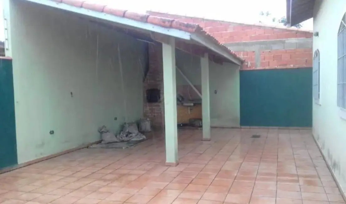 Foto 2 de Casa com 3 quartos à venda, 125m2 em Peruibe - SP