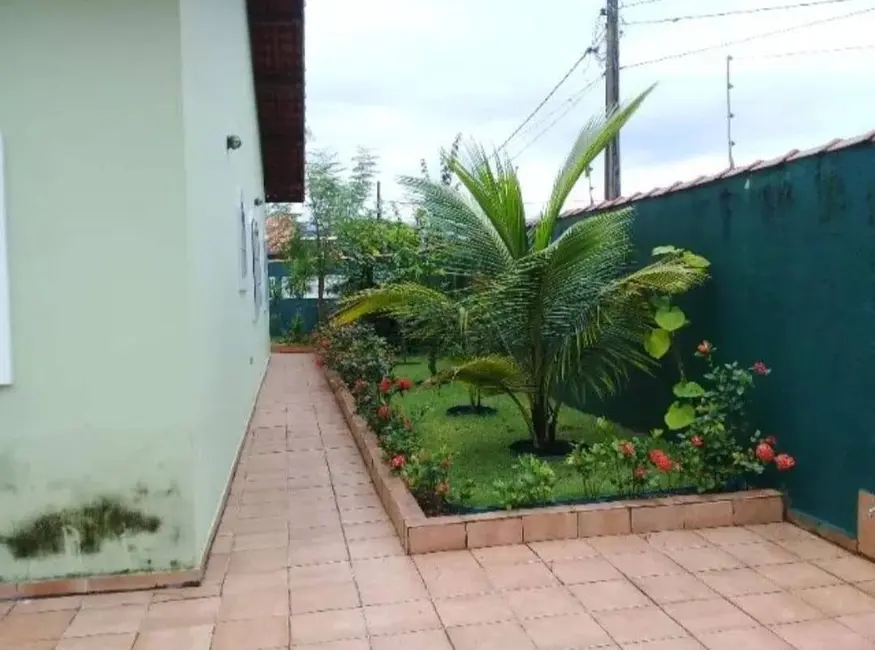 Foto 4 de Casa com 3 quartos à venda, 125m2 em Peruibe - SP