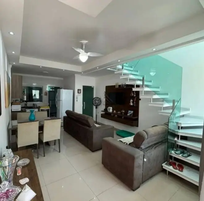 Casa de Condomínio com 2 quartos à venda, 8m2 em Itanhaem - SP - imagem 2 Foto 2 de Casa de Condomínio com 2 quartos à venda, 8m2 em Itanhaem - SP