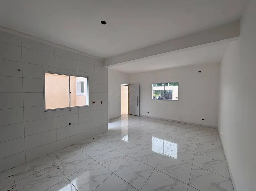 Foto 9 de Casa com 2 quartos à venda, 140m2 em Itanhaem - SP