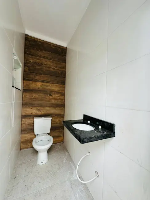 Foto 8 de Casa com 2 quartos à venda, 138m2 em Itanhaem - SP