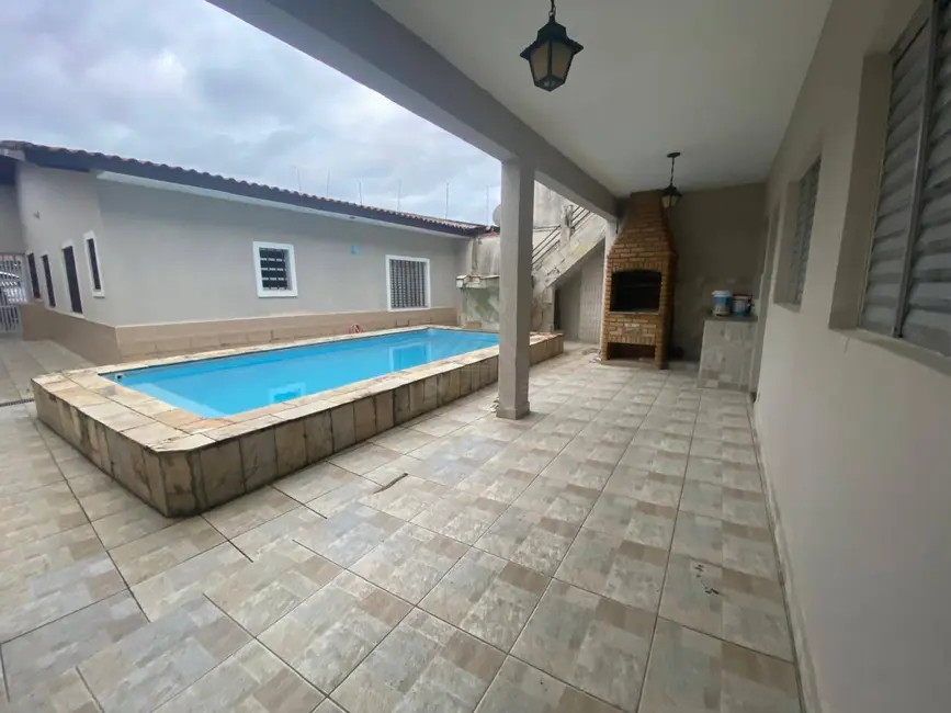 Foto 3 de Casa com 3 quartos à venda, 346m2 em Itanhaem - SP
