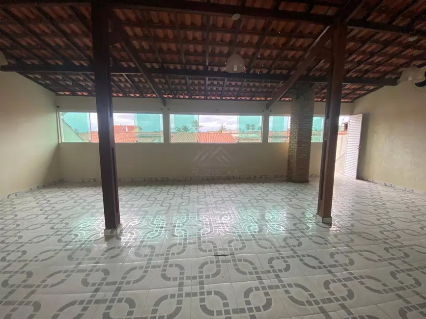 Foto 9 de Casa com 3 quartos à venda, 346m2 em Itanhaem - SP
