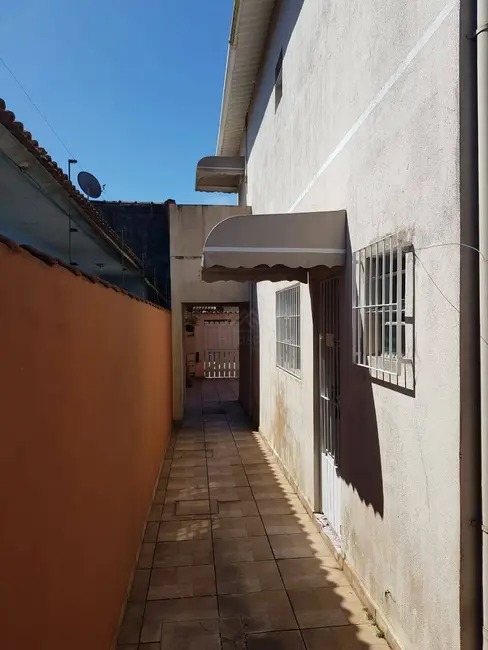 Foto 5 de Casa com 3 quartos à venda, 125m2 em Itanhaem - SP