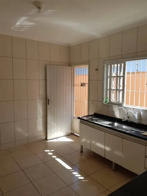Foto 9 de Casa com 3 quartos à venda, 125m2 em Itanhaem - SP