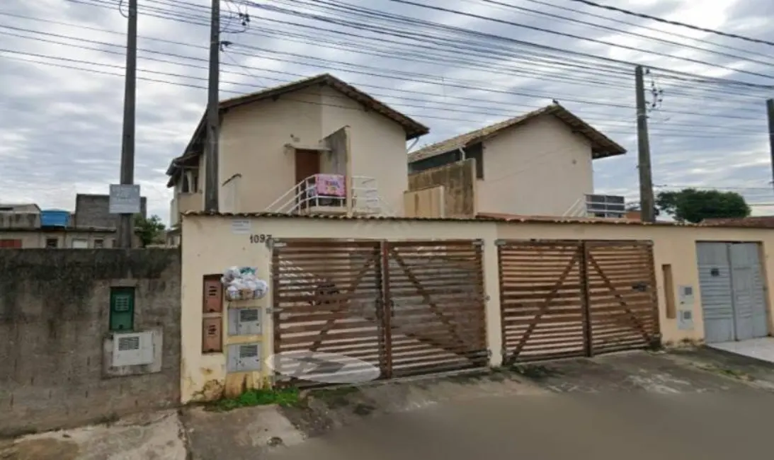 Foto 1 de Casa com 2 quartos à venda, 56m2 em Itanhaem - SP