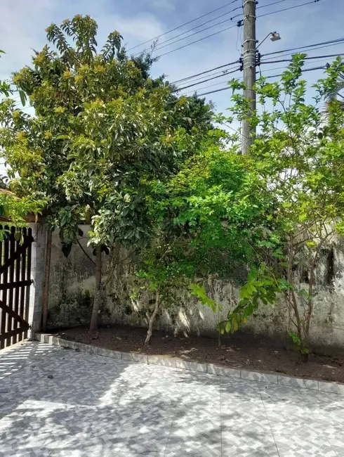 Foto 2 de Casa com 2 quartos à venda, 295m2 em Itanhaem - SP