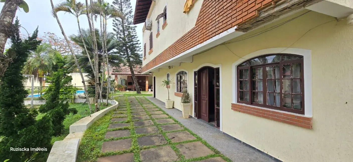 Casa de Condomínio com 5 quartos à venda, 600m2 em Itanhaem - SP - imagem 1 Foto 1 de Casa de Condomínio com 5 quartos à venda, 600m2 em Itanhaem - SP