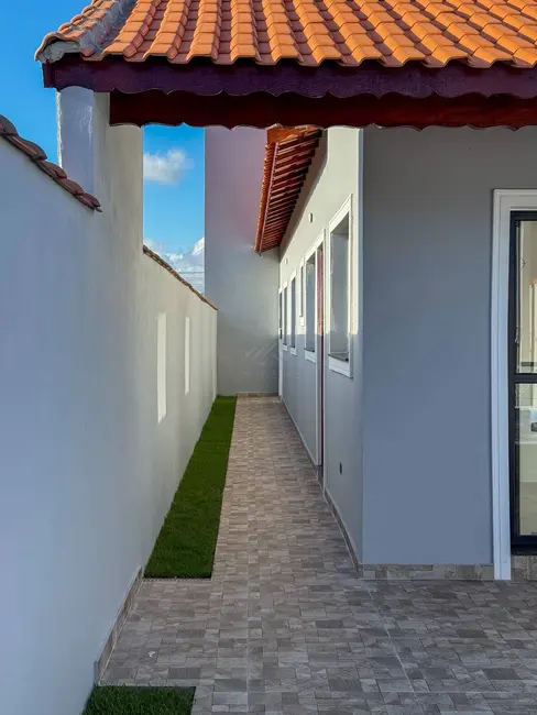 Casa com 2 quartos à venda, 126m2 em Mongagua - SP - imagem 4 Foto 4 de Casa com 2 quartos à venda, 126m2 em Mongagua - SP