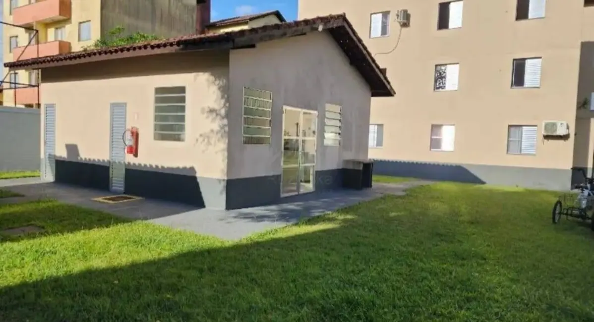 Apartamento com 2 quartos à venda, 42m2 em Itanhaem - SP - imagem 3 Foto 3 de Apartamento com 2 quartos à venda, 42m2 em Itanhaem - SP