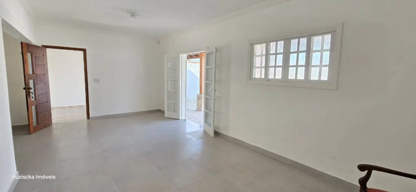 Foto 7 de Casa com 2 quartos à venda, 420m2 em Itanhaem - SP