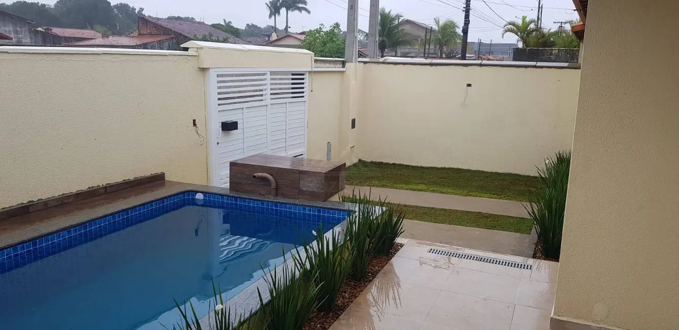 Foto 3 de Casa com 2 quartos à venda, 60m2 em Itanhaem - SP