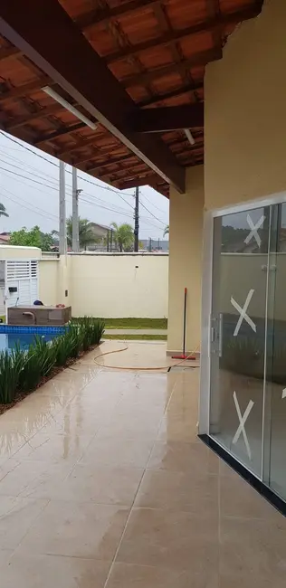 Foto 7 de Casa com 2 quartos à venda, 60m2 em Itanhaem - SP