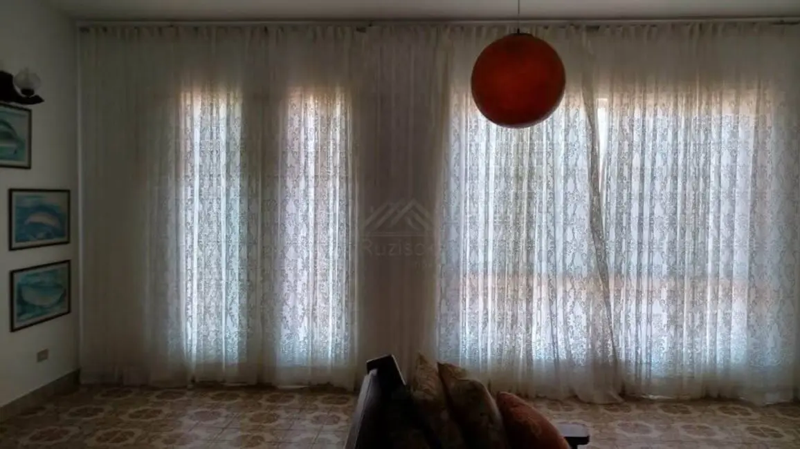 Foto 7 de Casa com 3 quartos à venda, 250m2 em Itanhaem - SP