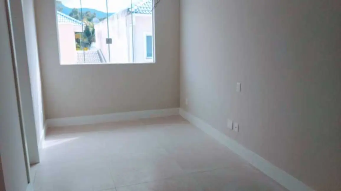 Foto 7 de Casa de Condomínio com 10 quartos à venda, 320m2 em Rio De Janeiro - RJ