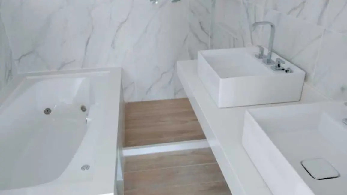 Foto 6 de Casa de Condomínio com 4 quartos à venda, 300m2 em Rio De Janeiro - RJ