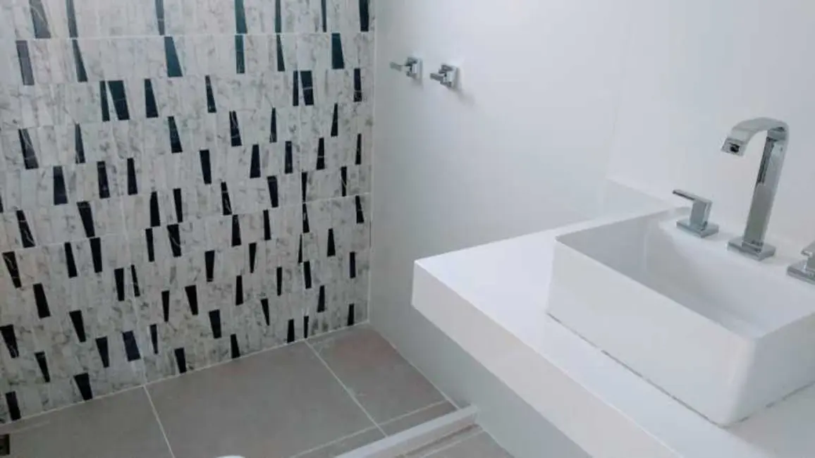 Foto 4 de Casa de Condomínio com 4 quartos à venda, 300m2 em Rio De Janeiro - RJ