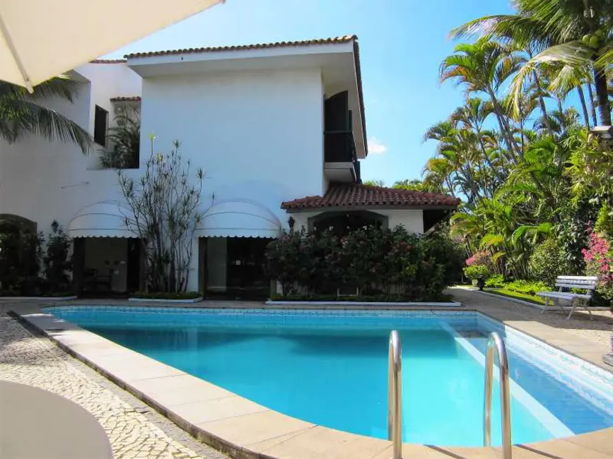 Casa de Condomínio com 4 quartos à venda, 629m2 em Rio De Janeiro - RJ - imagem 3 Foto 3 de Casa de Condomínio com 4 quartos à venda, 629m2 em Rio De Janeiro - RJ