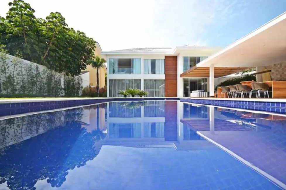 Foto 3 de Casa de Condomínio com 4 quartos à venda, 600m2 em Rio De Janeiro - RJ