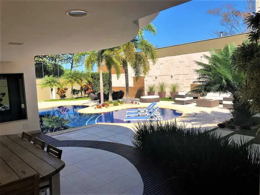 Casa de Condomínio com 5 quartos à venda, 1300m2 em Rio De Janeiro - RJ - imagem 5 Foto 5 de Casa de Condomínio com 5 quartos à venda, 1300m2 em Rio De Janeiro - RJ