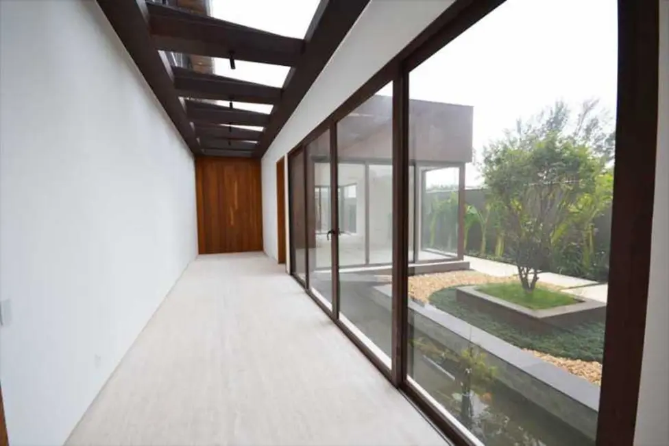 Foto 3 de Casa de Condomínio com 5 quartos à venda, 1600m2 em Rio De Janeiro - RJ