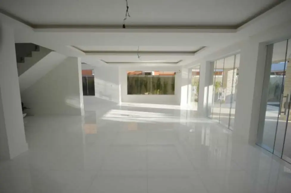 Foto 3 de Casa de Condomínio com 5 quartos à venda, 600m2 em Rio De Janeiro - RJ