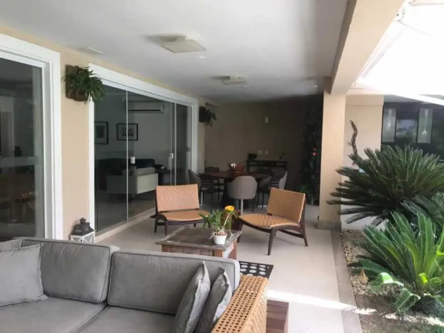 Foto 6 de Casa de Condomínio com 5 quartos à venda e para alugar, 1200m2 em Rio De Janeiro - RJ