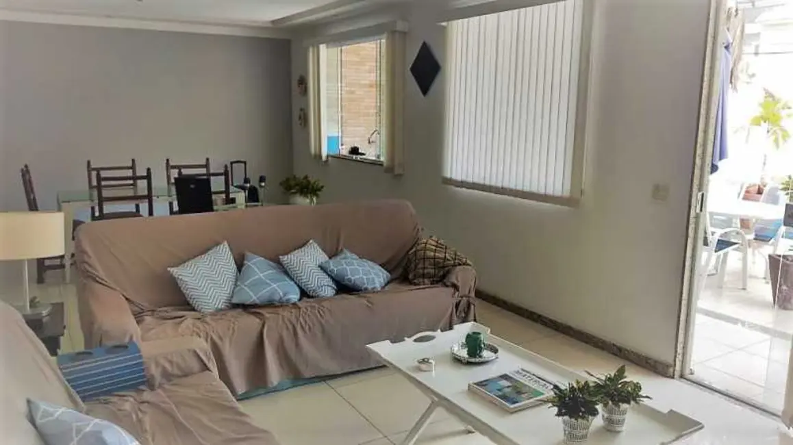 Casa de Condomínio com 6 quartos à venda, 330m2 em Rio De Janeiro - RJ - imagem 9 Foto 9 de Casa de Condomínio com 6 quartos à venda, 330m2 em Rio De Janeiro - RJ