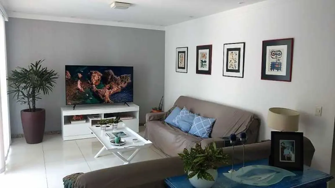 Casa de Condomínio com 6 quartos à venda, 330m2 em Rio De Janeiro - RJ - imagem 6 Foto 6 de Casa de Condomínio com 6 quartos à venda, 330m2 em Rio De Janeiro - RJ