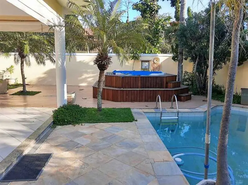 Casa de Condomínio com 4 quartos à venda, 301m2 em Rio De Janeiro - RJ - imagem 6 Foto 6 de Casa de Condomínio com 4 quartos à venda, 301m2 em Rio De Janeiro - RJ