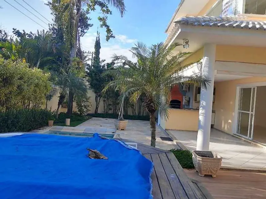 Casa de Condomínio com 4 quartos à venda, 301m2 em Rio De Janeiro - RJ - imagem 8 Foto 8 de Casa de Condomínio com 4 quartos à venda, 301m2 em Rio De Janeiro - RJ