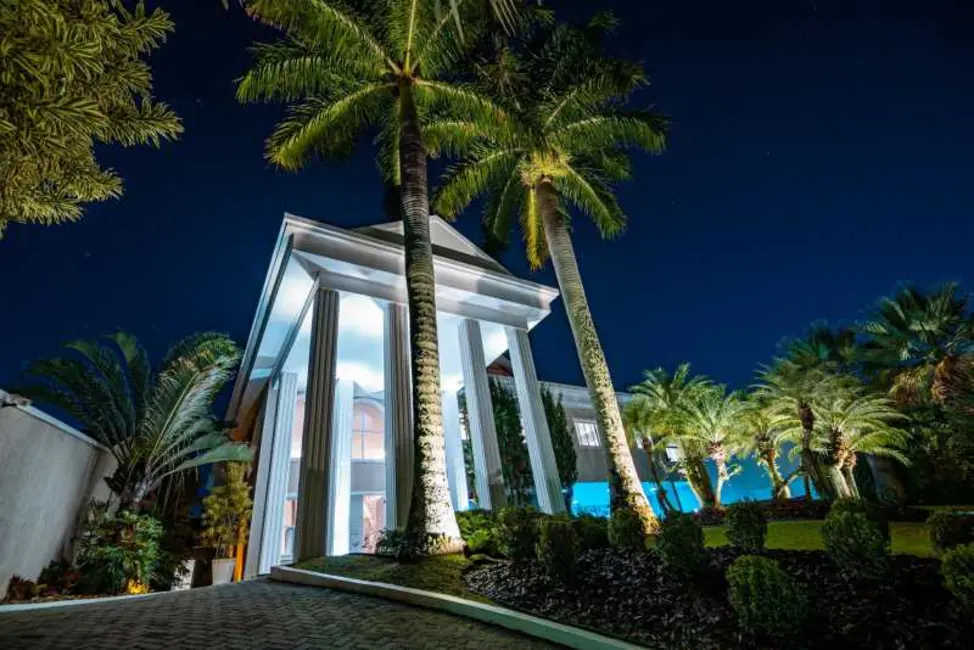 Casa de Condomínio com 4 quartos à venda, 1200m2 em Rio De Janeiro - RJ - imagem 2 Foto 2 de Casa de Condomínio com 4 quartos à venda, 1200m2 em Rio De Janeiro - RJ