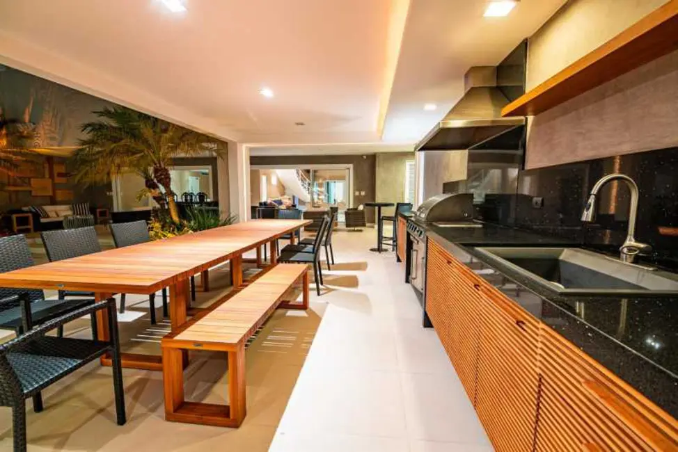 Casa de Condomínio com 4 quartos à venda, 1200m2 em Rio De Janeiro - RJ - imagem 5 Foto 5 de Casa de Condomínio com 4 quartos à venda, 1200m2 em Rio De Janeiro - RJ