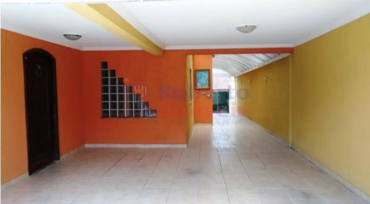 Foto 5 de Casa com 3 quartos à venda, 500m2 em Novo Mundo, Curitiba - PR