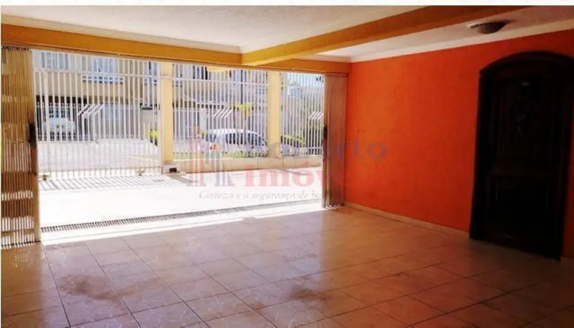 Foto 4 de Casa com 3 quartos à venda, 500m2 em Novo Mundo, Curitiba - PR