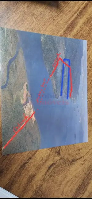 Foto 7 de Terreno / Lote à venda em Sao Francisco Do Sul - SC