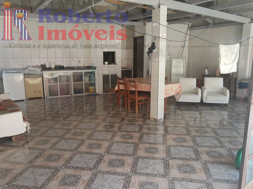 Foto 5 de Casa com 4 quartos à venda, 360m2 em Itapoa - SC