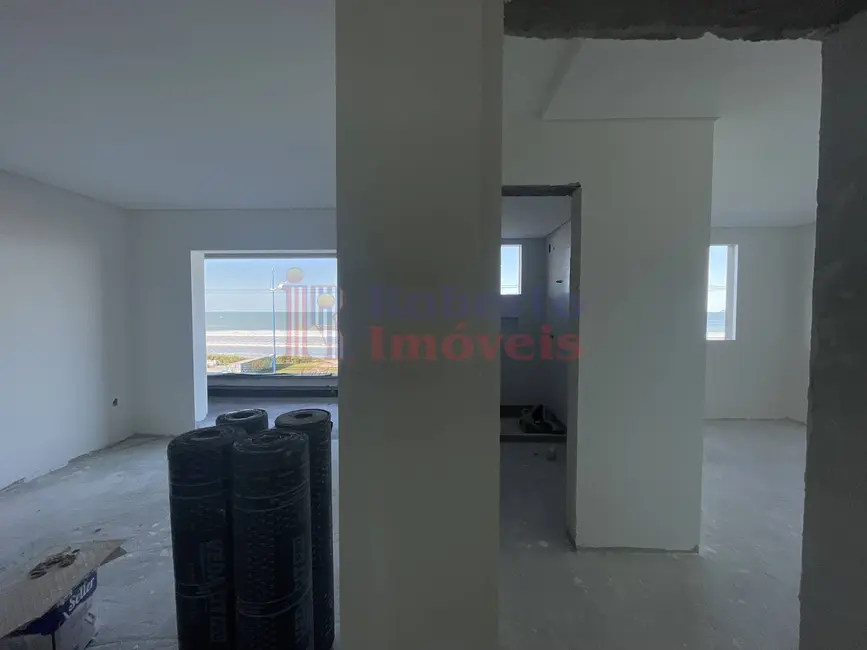 Foto 5 de Apartamento com 2 quartos à venda, 103m2 em Itapoa - SC