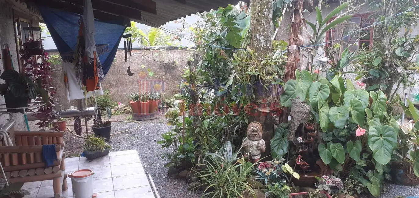 Foto 3 de Casa com 5 quartos à venda, 360m2 em Itapoa - SC