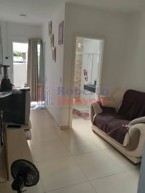 Foto 9 de Casa com 3 quartos à venda, 160m2 em Itapoa - SC