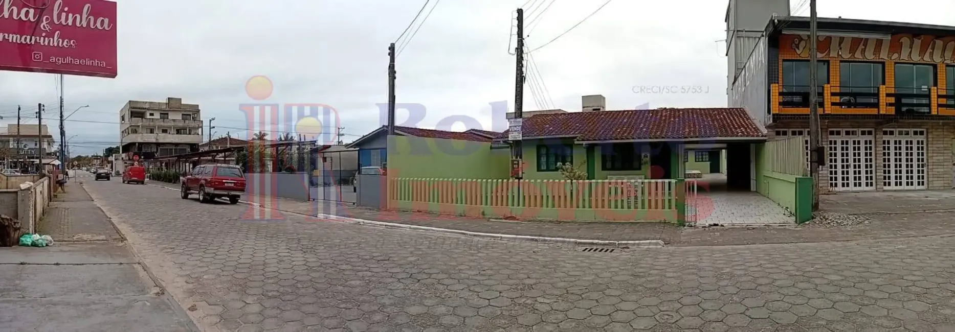 Casa com 6 quartos à venda, 360m2 em Itapema do Norte, Itapoa - SC - imagem 3 Foto 3 de Casa com 6 quartos à venda, 360m2 em Itapema do Norte, Itapoa - SC