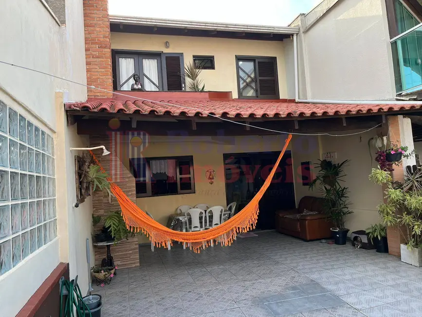 Foto 7 de Casa com 3 quartos à venda, 76m2 em Itapoa - SC