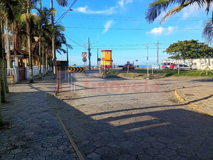 Foto 2 de Sala Comercial à venda, 55m2 em Itapoa - SC