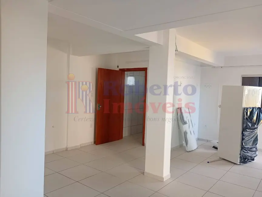 Foto 6 de Sala Comercial à venda, 55m2 em Itapoa - SC