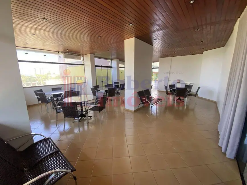 Apartamento com 3 quartos à venda, 127m2 em Centro, Londrina - PR - imagem 8 Foto 8 de Apartamento com 3 quartos à venda, 127m2 em Centro, Londrina - PR