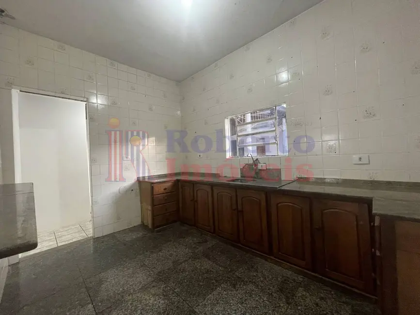 Casa com 3 quartos à venda em Foz Do Iguacu - PR - imagem 3 Foto 3 de Casa com 3 quartos à venda em Foz Do Iguacu - PR