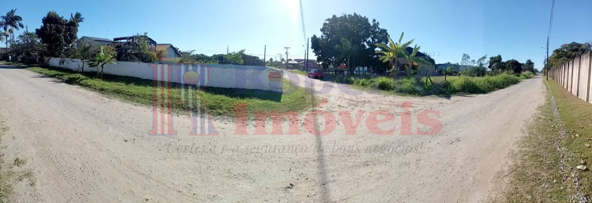 Foto 2 de Terreno / Lote à venda, 648m2 em Itapoa - SC